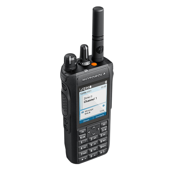 Motorola MOTOTRBO R7 Digital Portable Radio (Full Keypad)